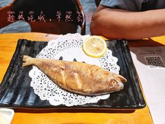 煎黄花鱼-唯成•韩国炭火烤肉 유성고기