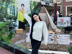 -王府井奥莱临潼小镇(临潼店)