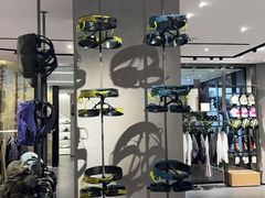 -ARC'TERYX始祖鸟(北京王府中环店)