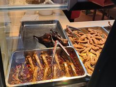-王浩儿纪六孃甜皮鸭(乐山总店)