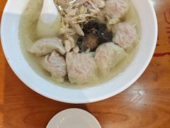 荠菜冬菇鸡饺-刘鸿盛(宿州路店)