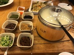 健康水豆腐-九十九顶毡房(阜石路店)