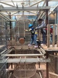 -PIPIKINGDOM皮皮王国欢乐号(欢乐海岸购物中心店)