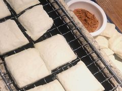 -包整·丝娃娃(一览甲秀楼风景店)