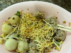 -榮泰米粉湯(Left Shop)