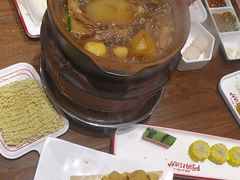 -阿润打边炉·鲜切鸡煲(华漕店)