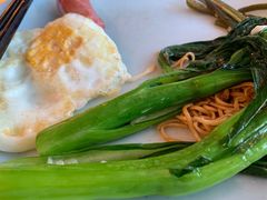 -深圳罗湖东门步行街亚朵X酒店