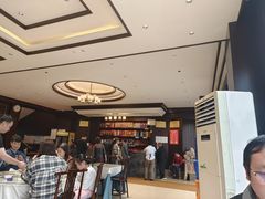 -旅宁大酒店