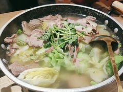 -川堂风·跷脚牛肉·乐山爆炒(宝山日月光店)