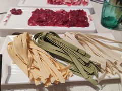 -浪里寻·臻牛养生牛肉火锅(方圆荟店)