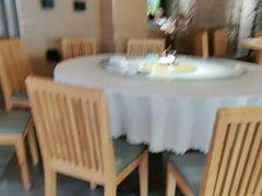 -嫩芽 ·地道重庆菜(十八梯露台夜景店)