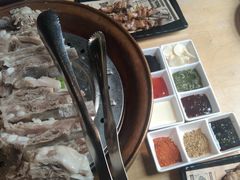 蒙料一八手把肉-蒙料·手把肉(望京店)