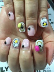 -LILY NAILS美甲美睫