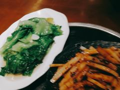 -盛宏鑫·四川鲜鱼馆(一元路店)