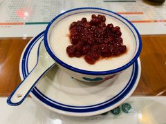双皮奶-小龍鳳餐室(番禺路店)