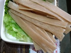 -龙虾风暴(松江店)