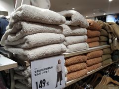 -优衣库(哈尔滨中央大街店)