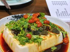 -聚汇三少·龙虾·中餐厅(莫邪路新天地店)