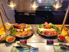 -亚洲国际大酒店·云顶阁旋转自助餐厅