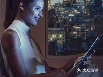 生活中随处可见的蓝光对上皮细胞中的线粒体会造成严重伤
