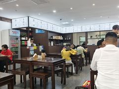 -蟹上黄·蟹黄面·江南糖水(人民广场店)