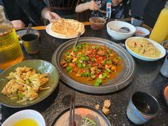 -侯志伟老街炒鸡(广济街店)