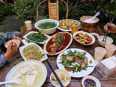 -华冠悠岚·庭院餐厅(青城后山店)