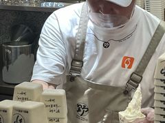 -野人先生Gelato(上海长宁龙之梦店)