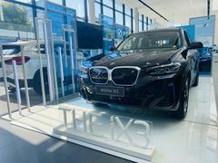 -上海宝信宝马4S店