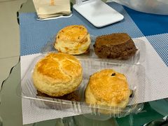 -SKROLL卡特司库·蛋糕定制·生吐司·司康(古北程家桥店)