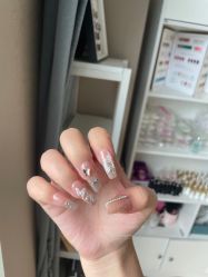 -UGIRL有个美甲