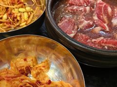 -臻牛烤肉