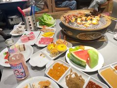 -山焱·炭火自助烤肉(周浦万达店)