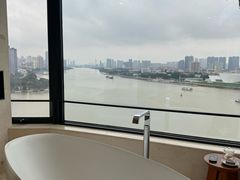 -广州白天鹅宾馆