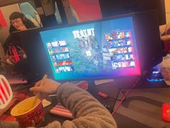 -小魔虎电竞馆·二进制店