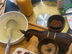 -乔家小院•非遗驴肉•本地小海鲜(滨河路店)