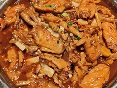 -胖哥俩肉蟹煲(湖滨银泰in77店)