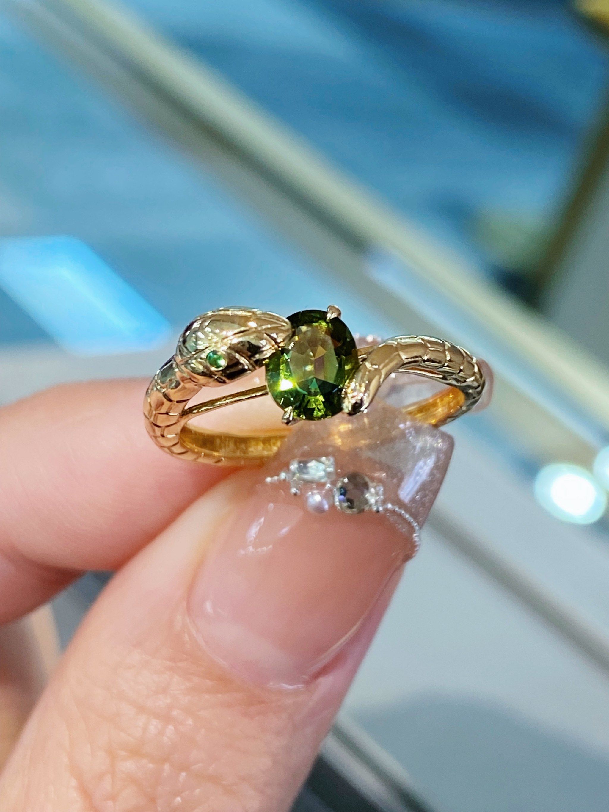 灵蛇戒指💍感受绿碧玺带来的魔力