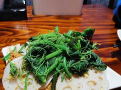 -76人老烩面(龙湖泰山路店)