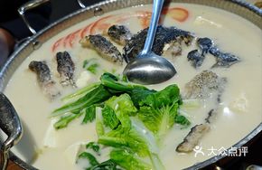 Qianshan Lake Fish Head Soup