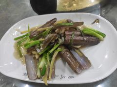 -四川小胡子海鲜(丁村万人海鲜广场店)