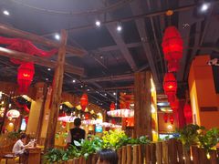 -老滇山寨•云南特色菜•地方菜•民族风情歌舞表演(金碧店)