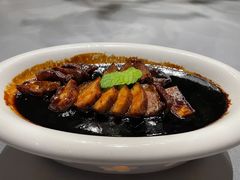 招牌焦糖黑叉烧-维园悦谱·海派家常菜(乌鲁木齐南路店)