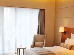 -珠海拱北口岸富华里中海雅高铂尔曼酒店
