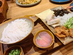 蒙自过桥米线-麦麦山云南菜(复地活力城店)