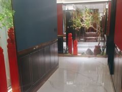 -皇城根·鲁菜济南菜·吊炉烤鸭·炒鸡鱼头(济南旗舰店)