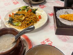 -堂瓦里·33年传统赣菜(第一街区店)