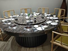 包厢-秦宝雪花牛肉养生火锅(大兴九臻店)