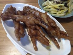 奥味鸡爪-朱洪元苏式面馆(绿宝广场店)