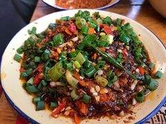 -拈签一笑黄牛肉辣卤串串